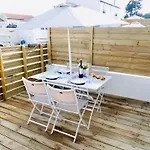 Clos Des Aigrettes -appartements A 30m Du Port De , Ile D Oleron -commerces Et Plages A Pied Aparthotel La Cotinière
