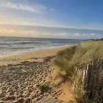 Clos Des Aigrettes -appartements A 30m Du Port De , Ile D Oleron -commerces Et Plages A Pied