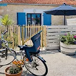 Clos Des Aigrettes -appartements A 30m Du Port De , Ile D Oleron -commerces Et Plages A Pied La Cotinière