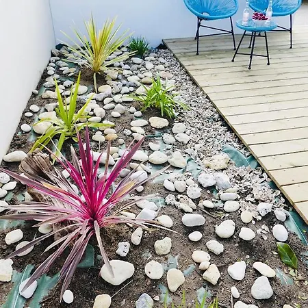 Апарт-отель Clos Des Aigrettes -appartement De Charme Et Confort A 30m Du Port De Ла-Котиньер