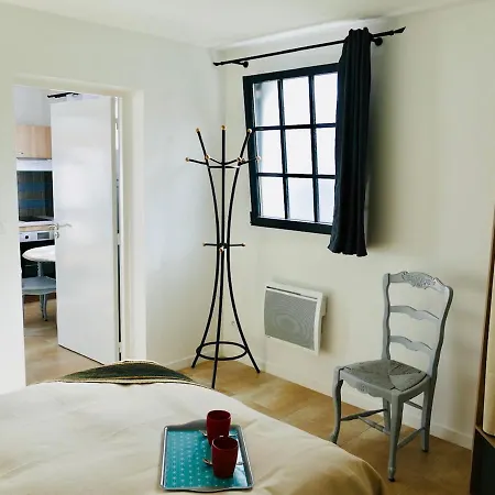 Апарт-отель Clos Des Aigrettes -appartement De Charme Et Confort A 30m Du Port De Ла-Котиньер