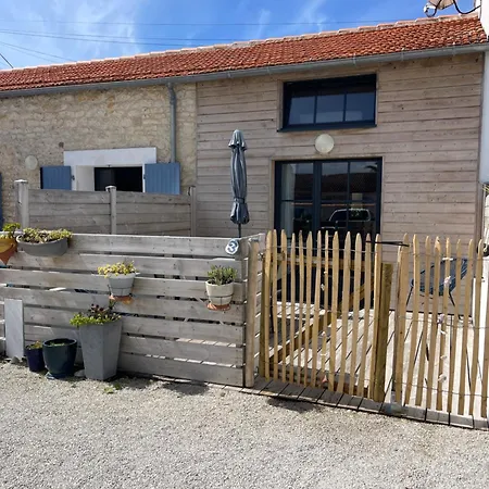 Aparthotel Clos Des Aigrettes -6 De Charme Et Confort A 30m Du Port De La Cotiniere