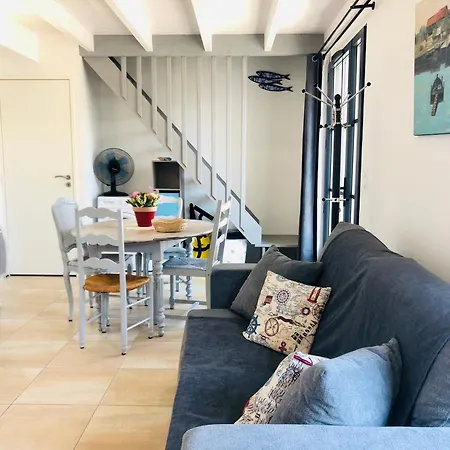 Aparthotel Clos Des Aigrettes -6 De Charme Et Confort A 30m Du Port De La Cotiniere
