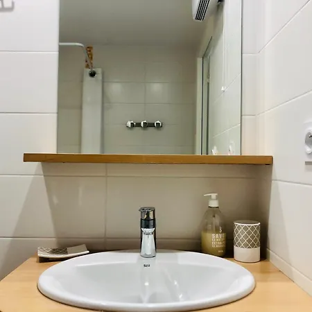 Clos Des Aigrettes -appartement De Charme Et Confort A 30m Du Port De 4*