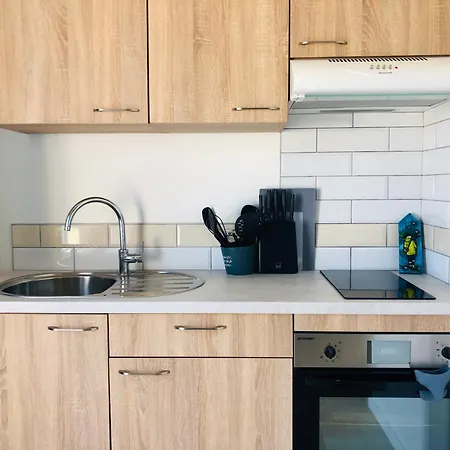 Clos Des Aigrettes -appartement De Charme Et Confort A 30m Du Port De 4*