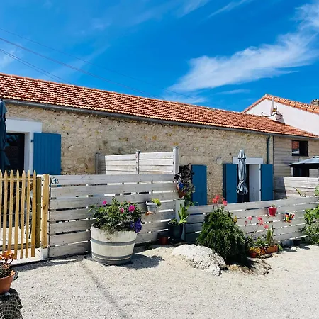 Clos Des Aigrettes -6 De Charme Et Confort A 30m Du Port De Aparthotel La Cotiniere