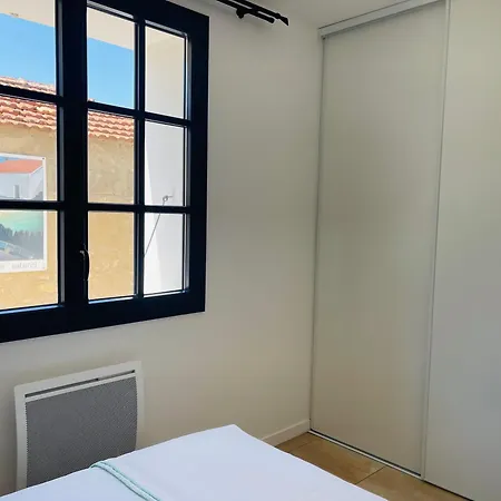 Clos Des Aigrettes -appartements A 30m Du Port De , Ile D Oleron -commerces Et Plages A Pied La Cotiniere