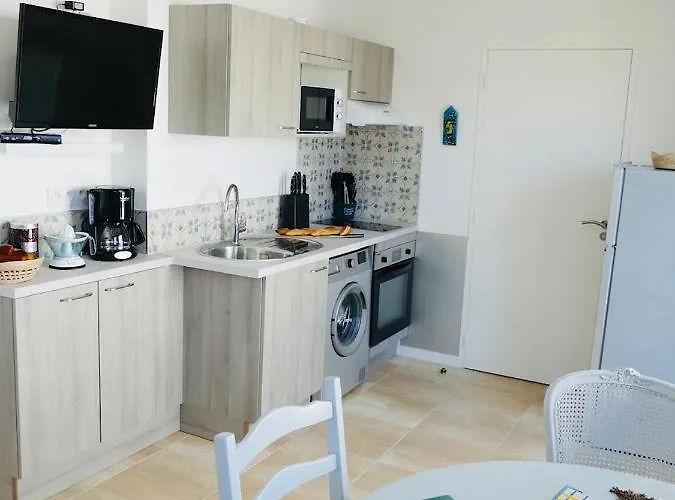 Clos Des Aigrettes -appartement De Charme Et Confort A 30m Du Port De 4* La Cotiniere