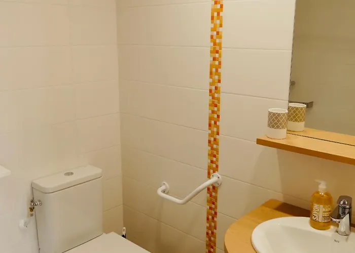 Clos Des Aigrettes -appartement De Charme Et Confort A 30m Du Port De Aparthotel 4*